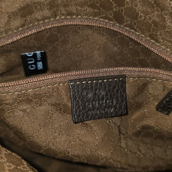 Gucci Interlocking GG Monogram Royal Reins Bag - Picture 14 of 16